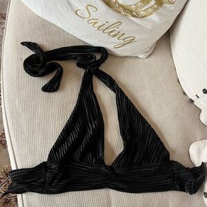 Black princess polly halter tank going out size 4 like new